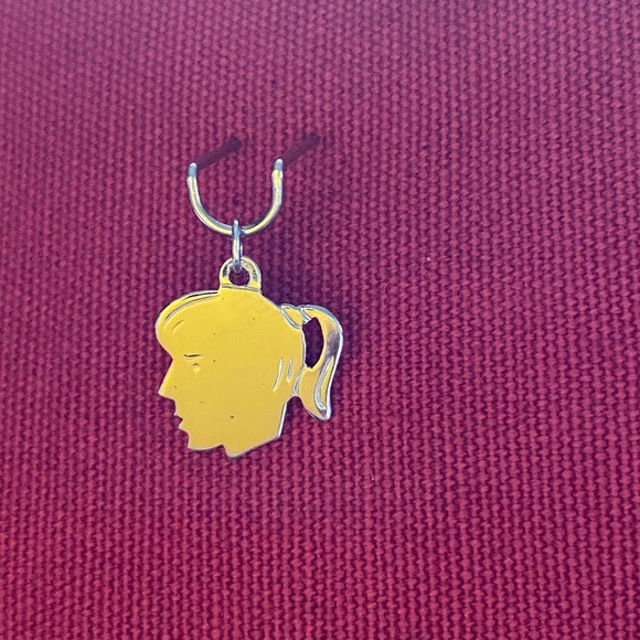 VTG I Paye & Baker I Sterling Silver I Girl Silhouette Profile Small Flat Charm - Picture 9 of 15